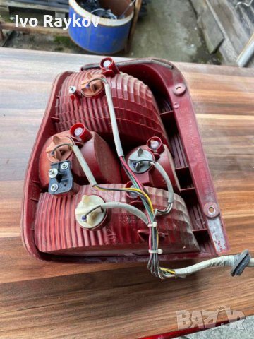 Ляв и десен стоп за Kia Carnival 2005г, снимка 3 - Части - 44433419