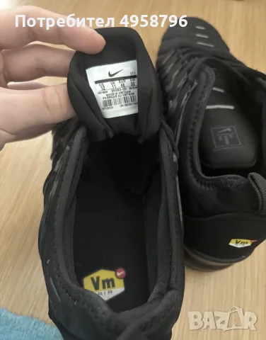 Nike Air Vapormax Plus , снимка 3 - Маратонки - 56225561