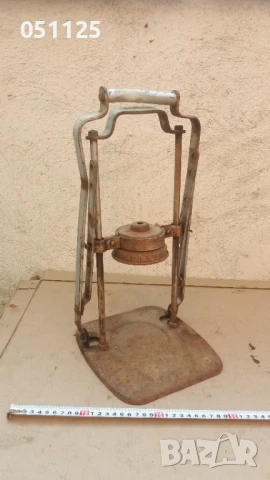 стара машинка за затваряне на буркани , снимка 3 - Други ценни предмети - 50659935