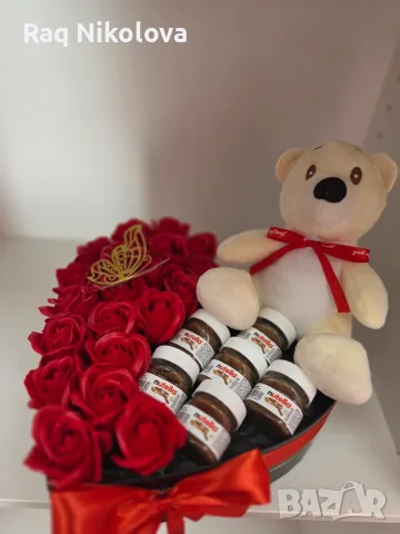 Подаръчна кутия сърце с рози, Nutella и мече  