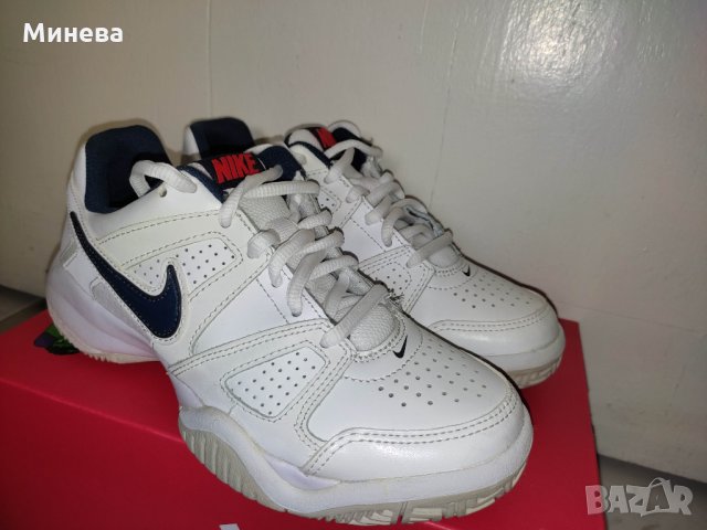 Детски маратонки NIKE, снимка 3 - Детски маратонки - 35684350