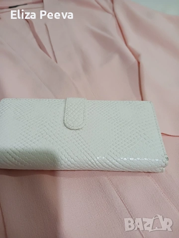 Бяло портмоне от естествена кожа, снимка 2 - Чанти - 53222153