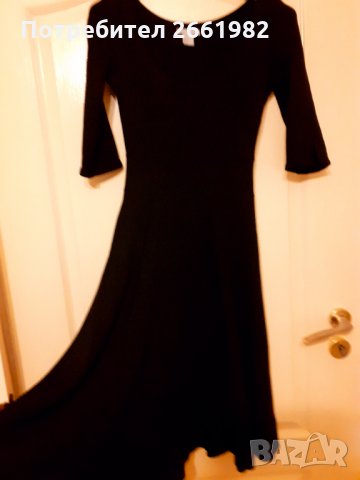 Черна еластична рокля на НМ , снимка 5 - Рокли - 33800669