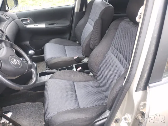 Тойота Корола Версо на части, снимка 9 - Автомобили и джипове - 48530053