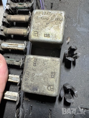 БЛОК ПРЕДПАЗИТЕЛИ, БУШОНИ ВАЗ ЛАДА САМАРА 2108 2109 21099 Блок предохранителей 17.3722-01 СССР, снимка 5 - Части - 53108555