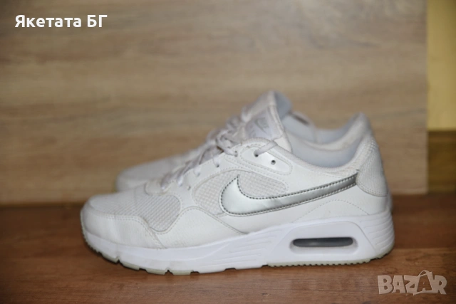 Nike Air Max оригинални маратонки 41 номер, снимка 2 - Маратонки - 53845197