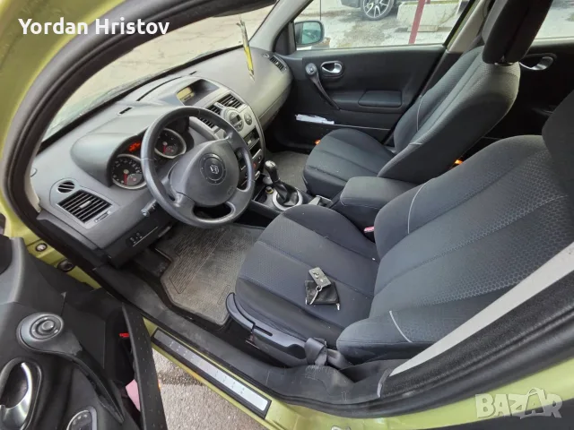 Продавам Рено Меган 1.5 DCi, снимка 5 - Автомобили и джипове - 55789928