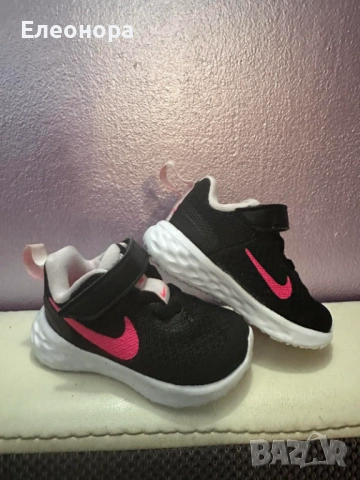 нови бебешки маратонки Nike оригинал 17тиномер
