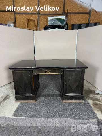 Старинно бюро в добро състояние , снимка 2 - Бюра - 53470362