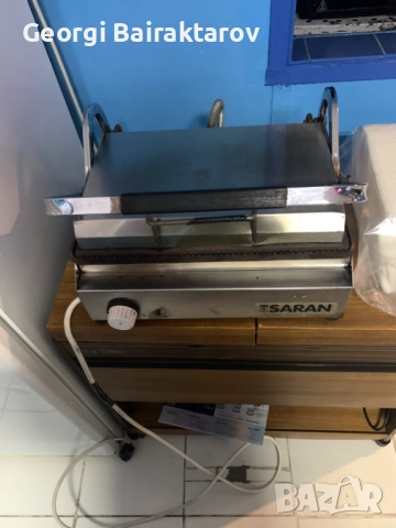 Продавам професионален тостер , снимка 2 - Тостери - 52387697