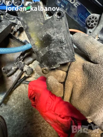 Клапан разпределител въздушно окачване на Ауди Audi A8 D4 H4 само за 130лв. 4H0616013, снимка 5 - Части - 49288748