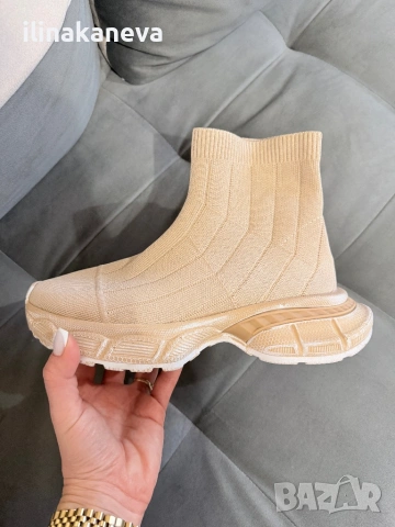 Дамски маратонки тип чорап