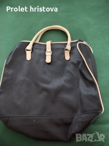 Стабилна дамска чанта, може и за път, снимка 2 - Чанти - 39479369