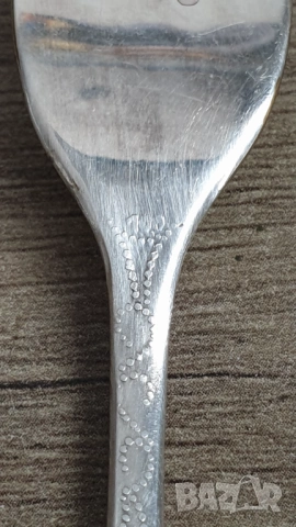 Комплект посребрени десертни вилички и прибори за сервиране, снимка 8 - Антикварни и старинни предмети - 53440751