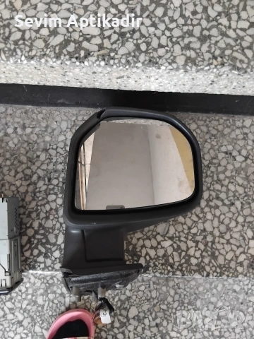 Ляво огледало за Citroen Berlingo и Peugeot Partner 