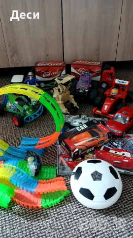 Всички играчки за 50лв., снимка 10 - Коли, камиони, мотори, писти - 52282442