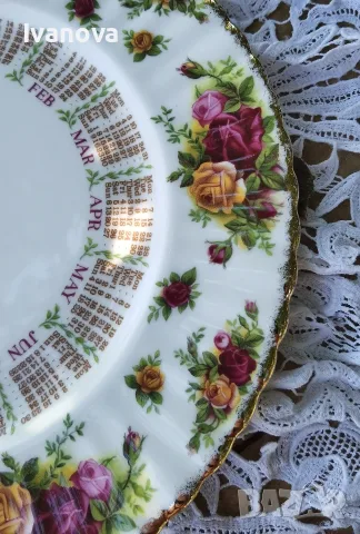 Порцеланова чиния Royal Albert Old country roses , снимка 3 - Антикварни и старинни предмети - 56252377