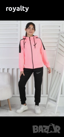 Nike Детски Ватиран Комплект За Момиче НА ЕДРО 