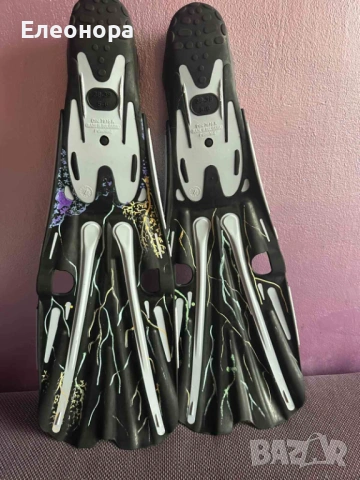 плавници Mares Volo Race limit edition изрисувани, снимка 2 - Водни спортове - 53683580