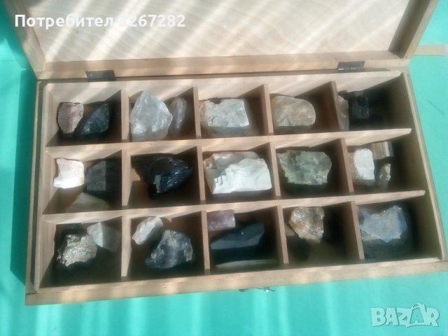 Сбирка,Геоложка,Камъни,Скални Породи, снимка 17 - Антикварни и старинни предмети - 52101899