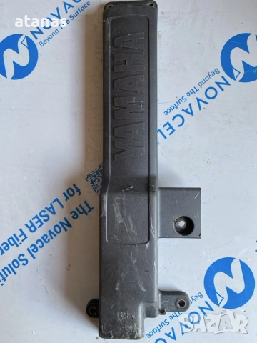 капак за свещи yamaha f80-100, снимка 2 - Воден транспорт - 55949667
