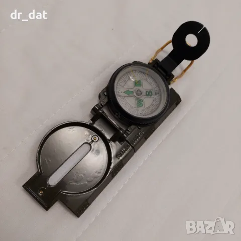 Компас метален военен, снимка 4 - Екипировка - 49697465