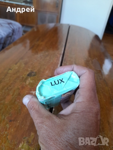 Стар сапун Lux #9, снимка 4 - Други ценни предмети - 51838810