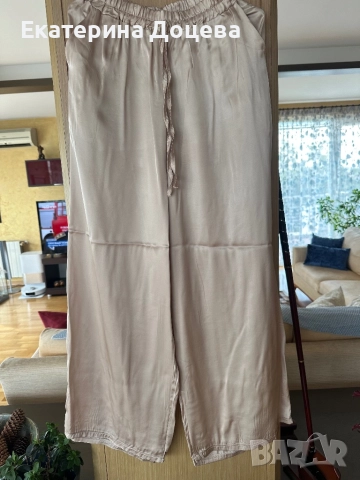 Сатенен сет в бежово, снимка 2 - Комплекти - 51803214