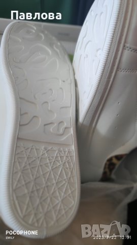 нови маратонки-стелка 25см., снимка 2 - Маратонки - 41625250