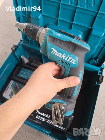 Makita DFS 452 винтоверт за гипсокартон, снимка 3 - Винтоверти - 53761531