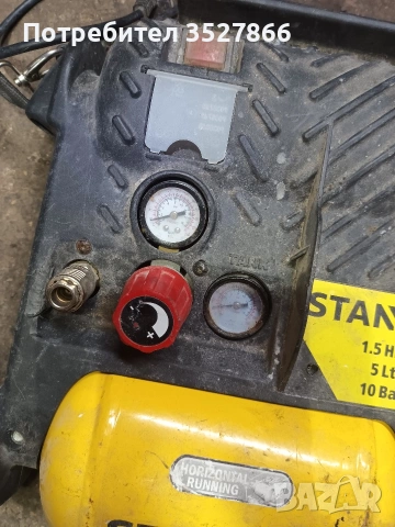 Безмаслен компресор Stanley 5 литра, снимка 4 - Други машини и части - 53484584