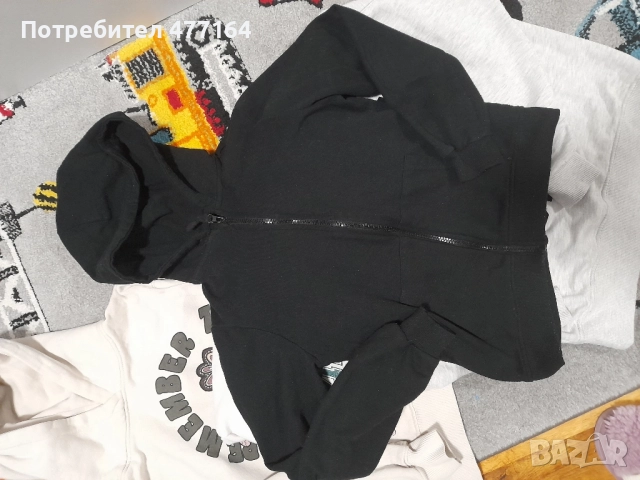 лот суитчери 10-11г момиче , снимка 3 - Детски комплекти - 52030527