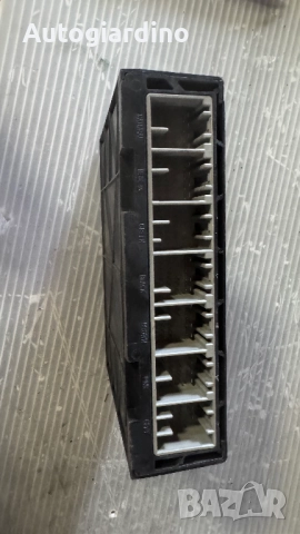 Комфорт модул зa Opel Insignia - 13586585, снимка 2 - Части - 51747986