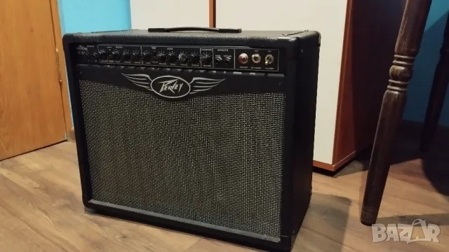 Лампов усилвател Peavey Valveking VK112 с Wah педал, снимка 1