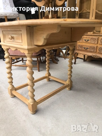 Маса с чекмедже , снимка 10 - Маси - 53625045