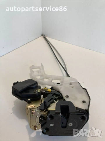 Механизъм за заключване на задна дясна врата за KIA Sportage 2.0 16V (2007) 81420-1F010