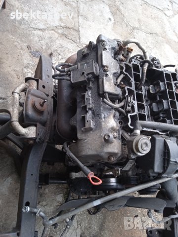 Двигател за Мерцедес 3.2, снимка 2 - Части - 41552081