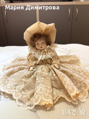 Порцеланова кукла