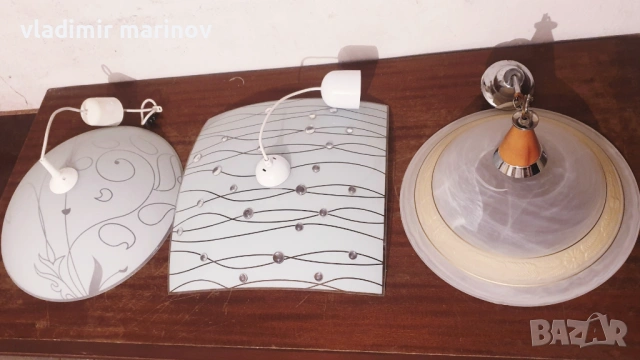 Стилни полилеи за  всекидневна, трапезария или спалня. 3 броя, снимка 2 - Полилеи - 53867400