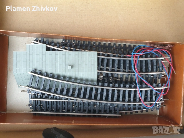 Два дизелови локомотива на Дойче бан . Единият е перфектен Другият няма буфери, снимка 11 - Антикварни и старинни предмети - 53005605