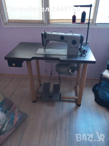 Шевна машина, единично легло с чекмеджета и ракла, и малък диван, снимка 3 - Други - 51692720