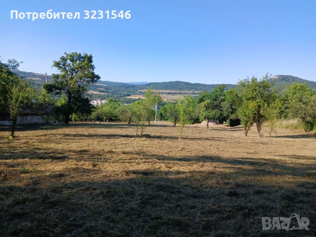 Парцел със законна постройка, снимка 1