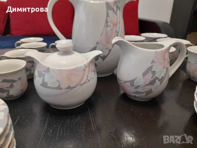 Голям ретро порцеланов сервиз за хранене, чай и кафе, снимка 11 - Сервизи - 49869309