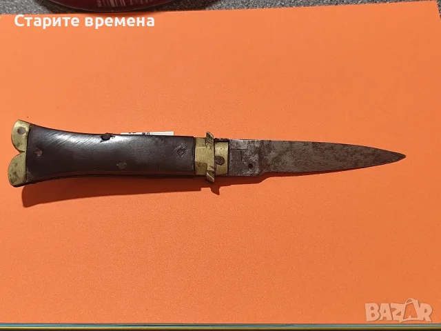 🔪 СТАР АВТОМАТИЧЕН НОЖ С ЧИРЕНИ БИВОЛСКИ РОГ, снимка 2 - Колекции - 56179664