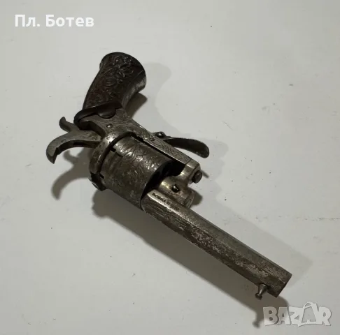 Стар пистолет, револевер, снимка 9 - Антикварни и старинни предмети - 55842106