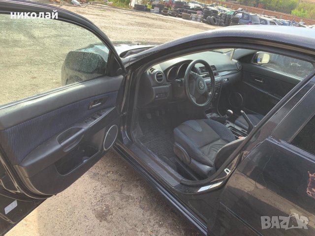 Мазда 3 1,6 бензин, снимка 9 - Автомобили и джипове - 42547812