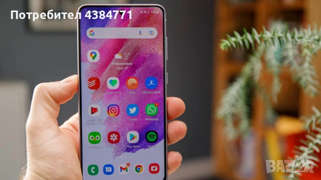 Samsung Galaxy S21 FE 5G 128GB с протектор чисто нов
