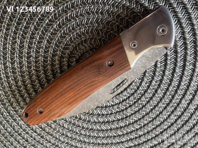 Сгъваем нож имитиращ дамаска стомана 90х210 - ЛИСИЦА, снимка 6 - Ножове - 53713901