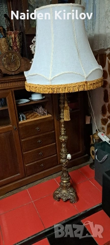Голяма нощна лампа