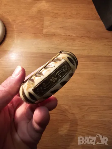 Старинна гривна от кост и бронз - красота за вашета ръка . , снимка 5 - Гривни - 49016940